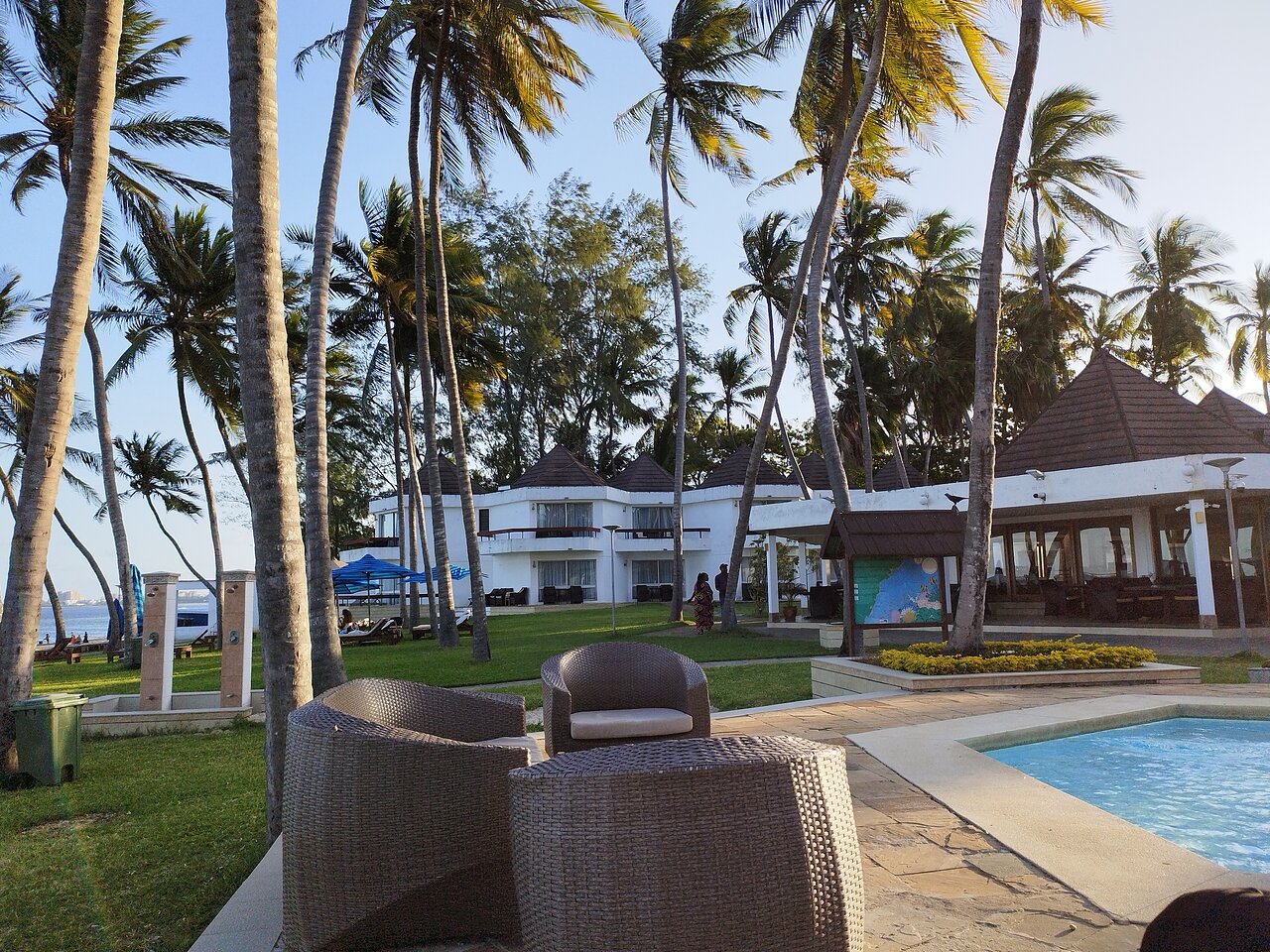 3 DAYS KENYA BAY BEACH PACKAGE WITH SGR 1ST AUG- 23RD DEC