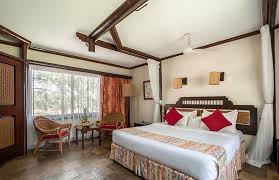 3 DAYS SAROVA SHABA GAME LODGE SAMBURU WITH LAND CRUISER BASED ON 6PAX 1ST MAY- 22ND DEC