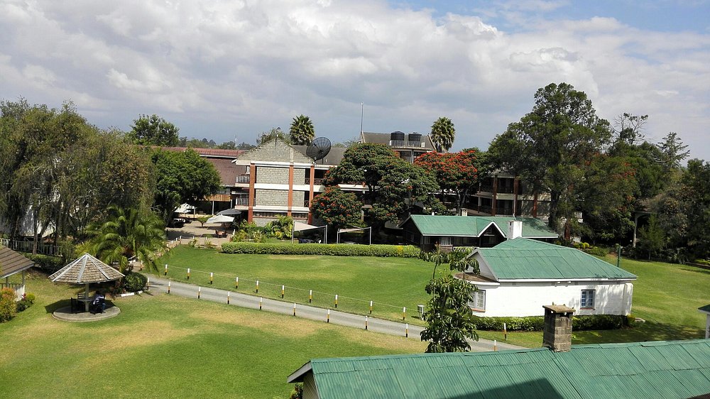 3 DAYS THE SPORTSMAN'S ARMS HOTEL WITH LAND CRUISER BASED ON 4 PAX JULY- AUGUST