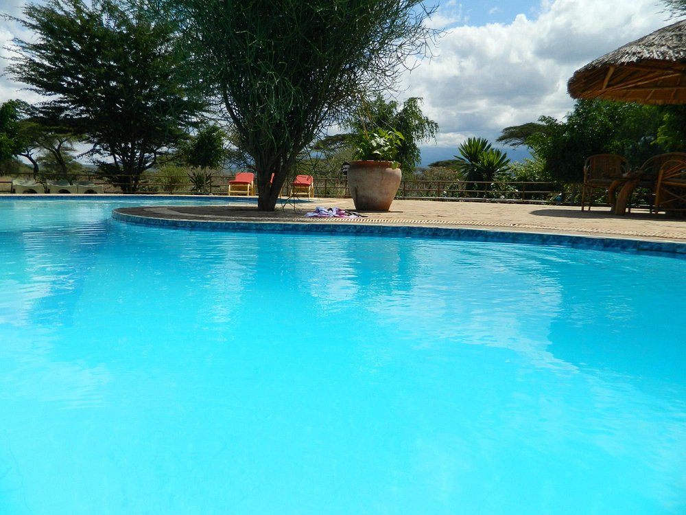 3 DAYS KIBO SAFARI CAMP WITH LAND CRUISER BASED ON 4 PAX JULY- AUGUST
