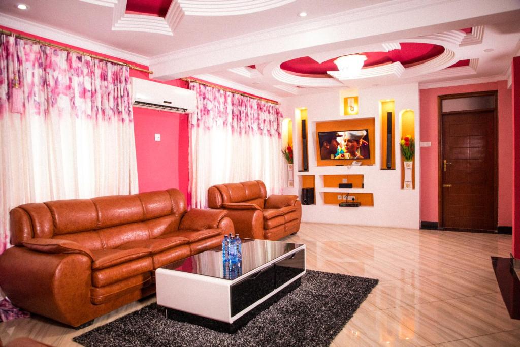 5 DAYS SHERATTON REGENCY HOTEL PACKAGE WITH SGR 1ST AUGUST-22ND DEC