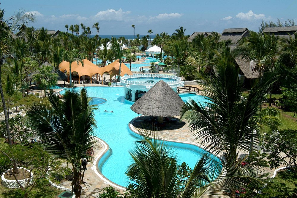 5 NIGHTS PACKAGE AT SOUTHERN PALMS BEACH RESORT WITH FLIGHT 1ST AUGUST- 31ST AUGUST