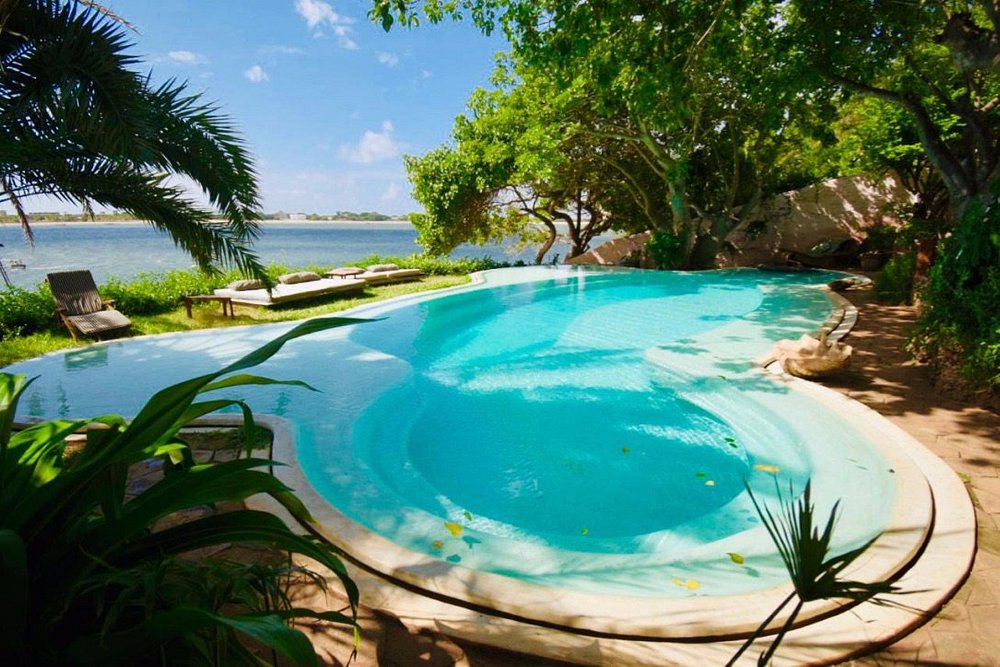 5 NIGHTS PEPONI HOTEL LAMU PACKAGE WITH FLIGHT 1ST AUGUST- 14TH DEC